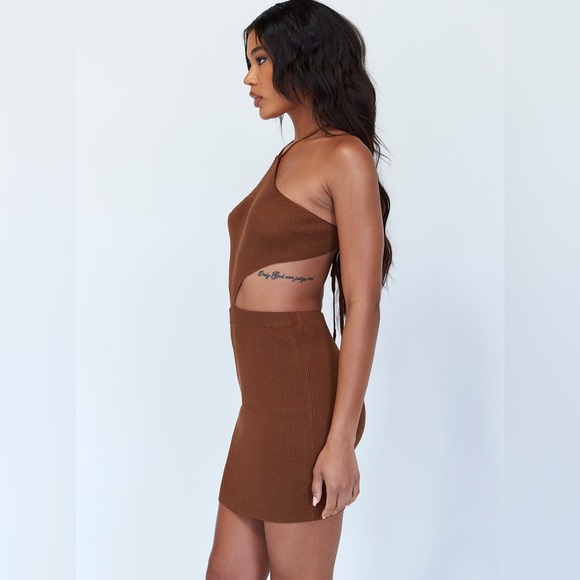 Open Back Ribbed Dress - Picture 3 of 10